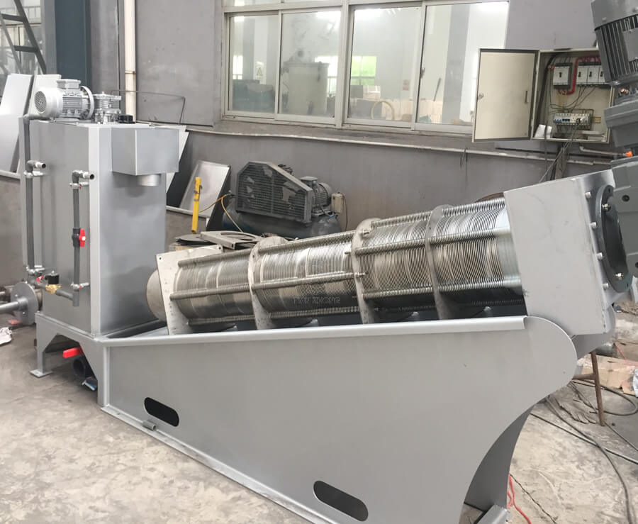 sludge dewatering machine